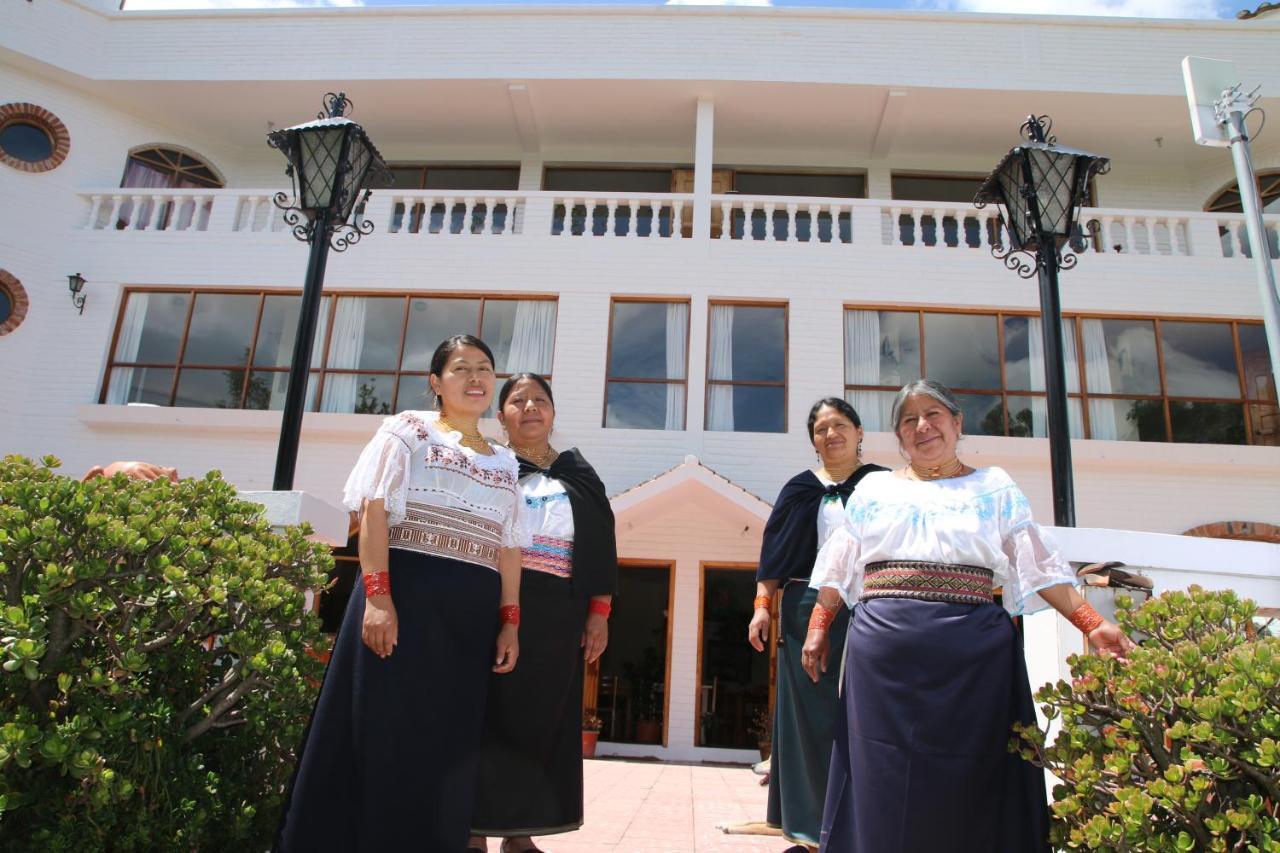 La Posada Del Quinde Otavalo Eksteriør bilde